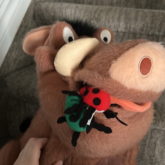 Disney Store Walt Pumba The Lion King Plush Stuffed Large Warthog eating Bugs - Picture 2 of 13